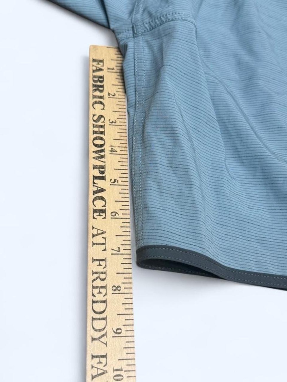 Vuori Banks Shorts - Men's 7" Inseam Blue Haze Slub Stripe - Picture 6 of 6